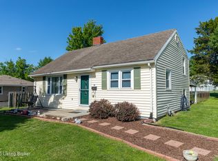 45 Howard St, Austin, IN 47102