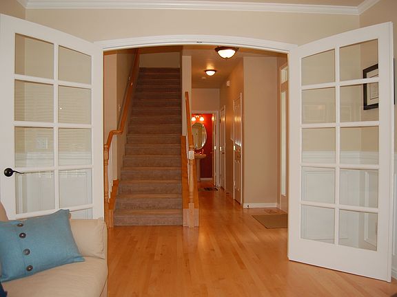 4th image of 2692 E Hampshire Ct