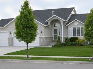 7288 S Comet Hill Cir, West Jordan, UT 84081