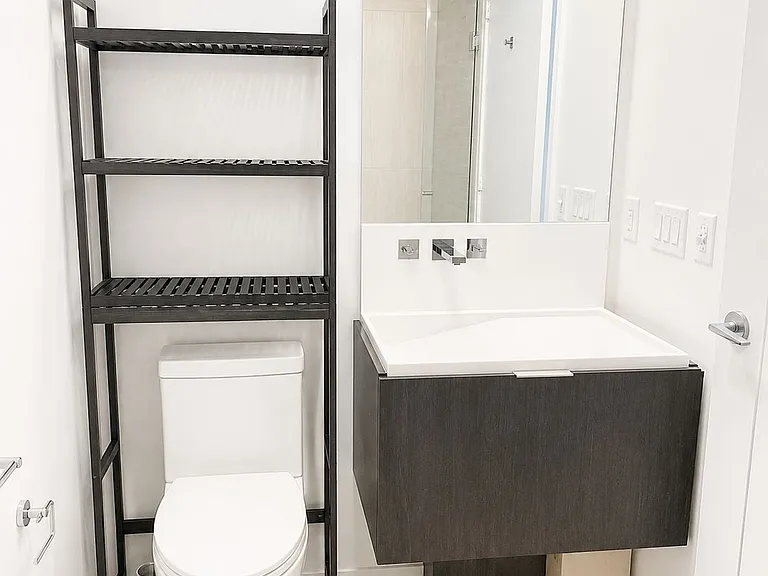 101 Charles St E #3010 — Photo 9