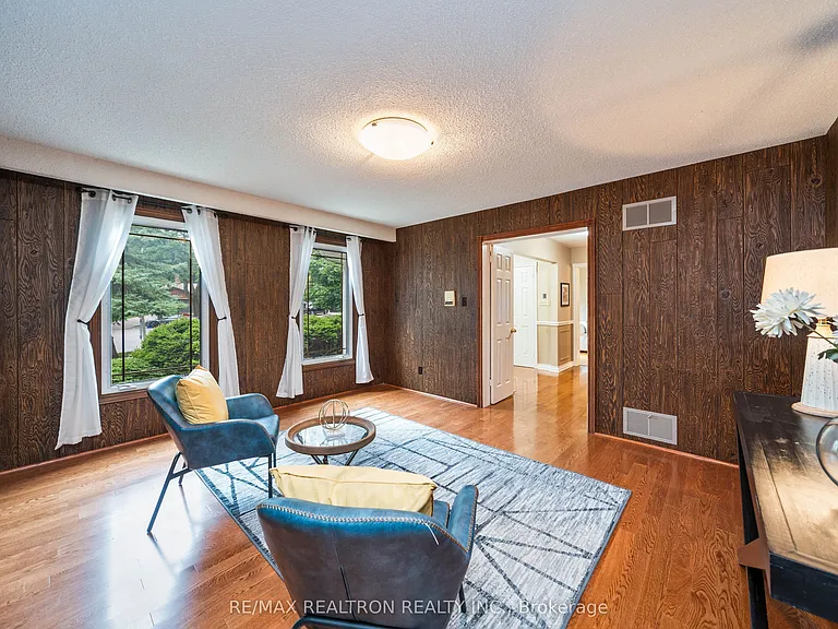 194 Glenada Ct — Photo 10