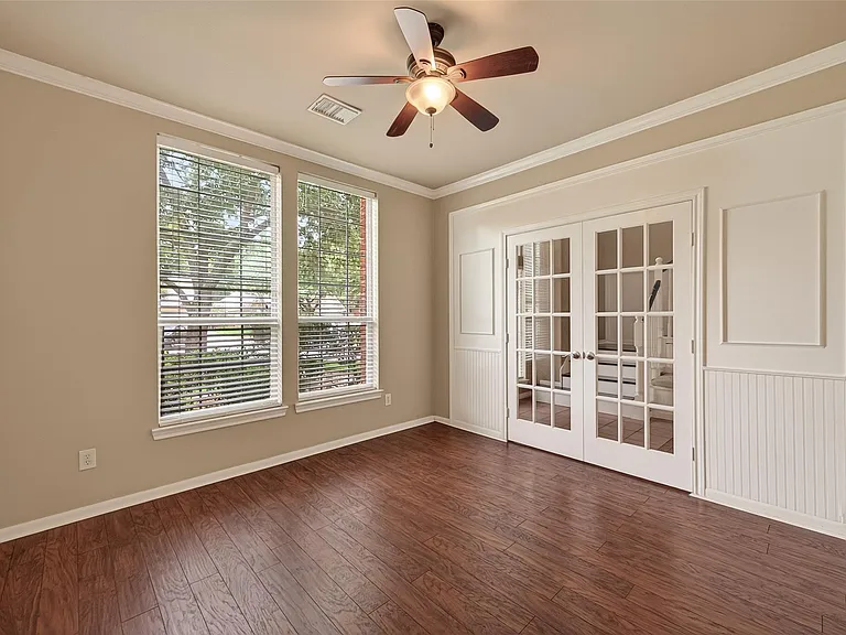 4702 Autumn Orchard Ln — Photo 6