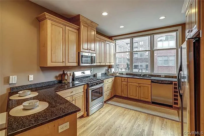 110 N 19th St #3B — Photo 38