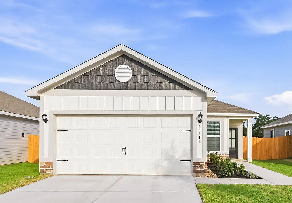 15551 Caramel Springs Dr