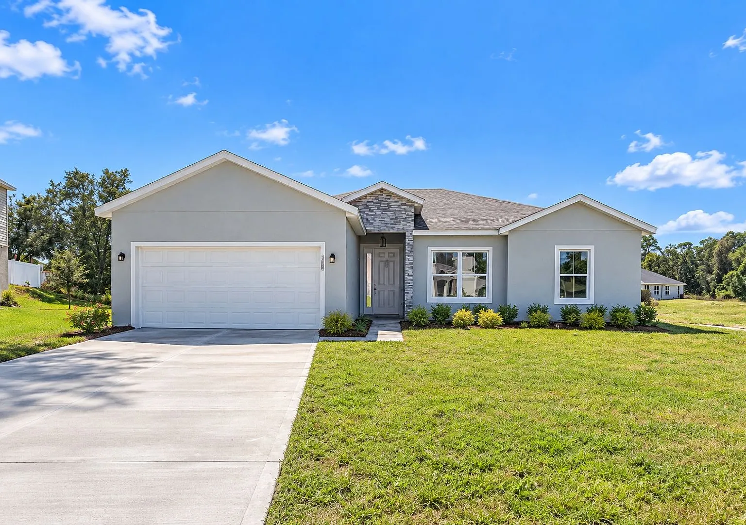 Brand-New 4-Bedroom Beauty in Poinciana Modern Upgrades & Stunning Kitchen! — Photo 1