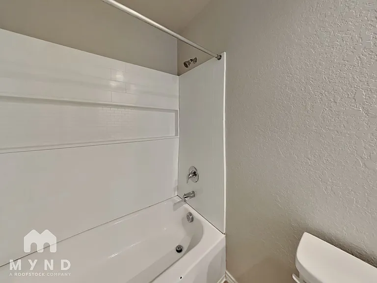 210 Savage St — Photo 12