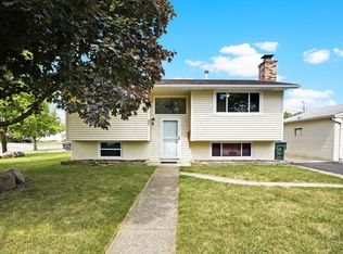 821 Harwood Dr, Columbus, OH 43228