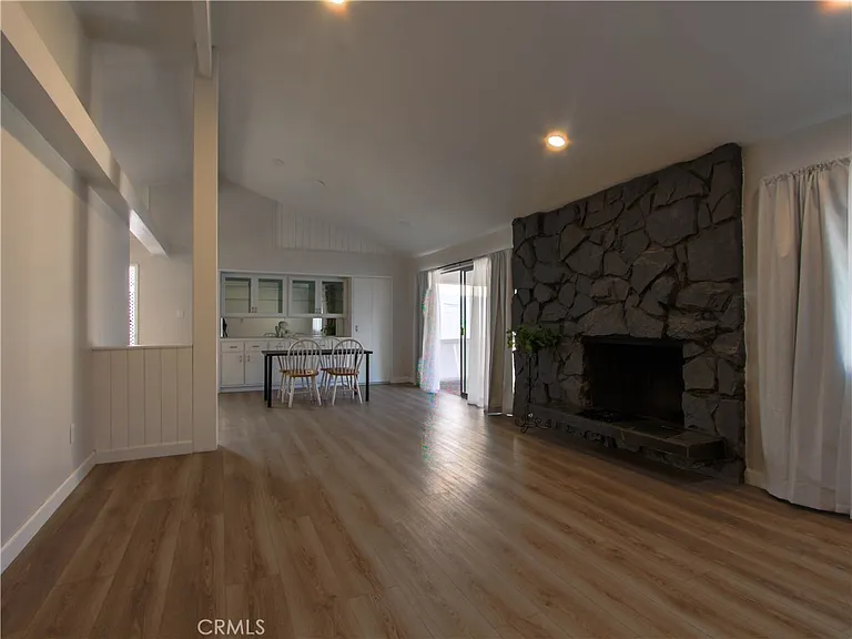 1600 El Dorado Ave — Photo 6