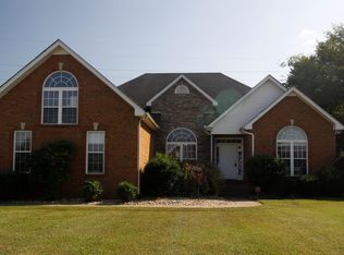 777 Starpoint Dr, Gallatin, TN 37066