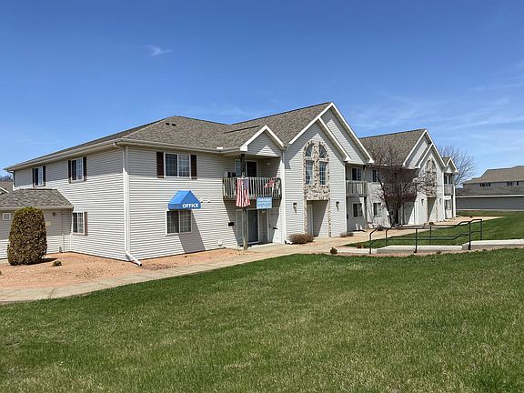 2nd image of 871 Herriot Dr #705