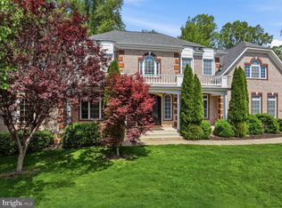 7501 Clifton Rd, Clifton, VA 20124