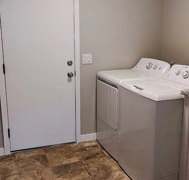 6512 Martin Luther King Way S — Photo 32