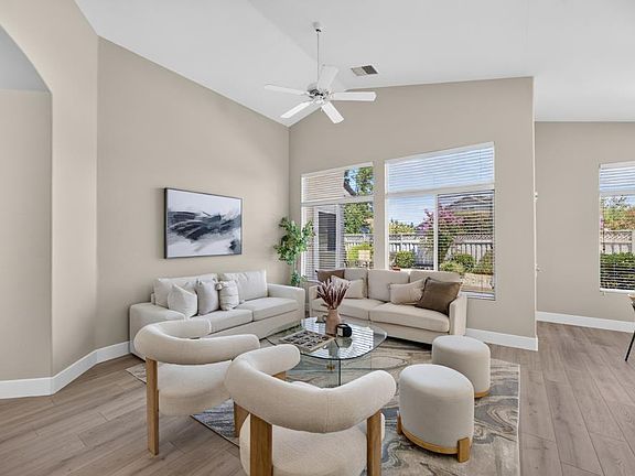 5th image of 632 Blackstone Ct