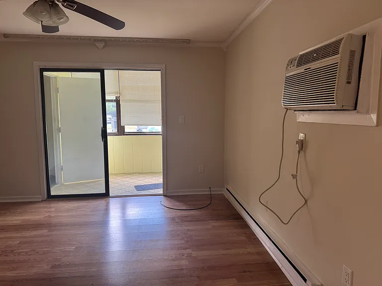 154 Cross Slope Ct #D — Photo 13