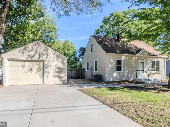 6823 E River Rd NE, Fridley, MN 55432