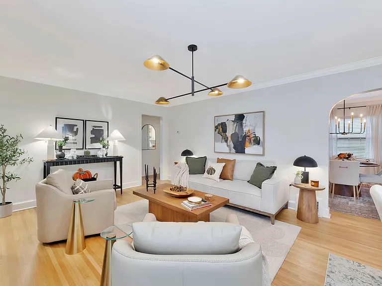 427 N Battin Ave — Photo 5
