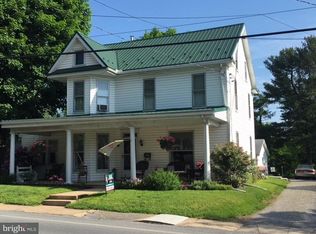 127 W Main St, Fayetteville, PA 17222