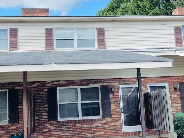 302 Timberline Dr #302