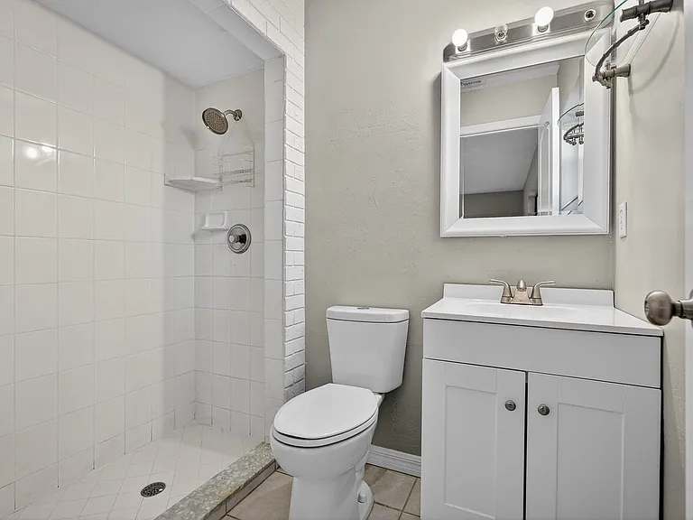 1956 Red Cedar Cir — Photo 41