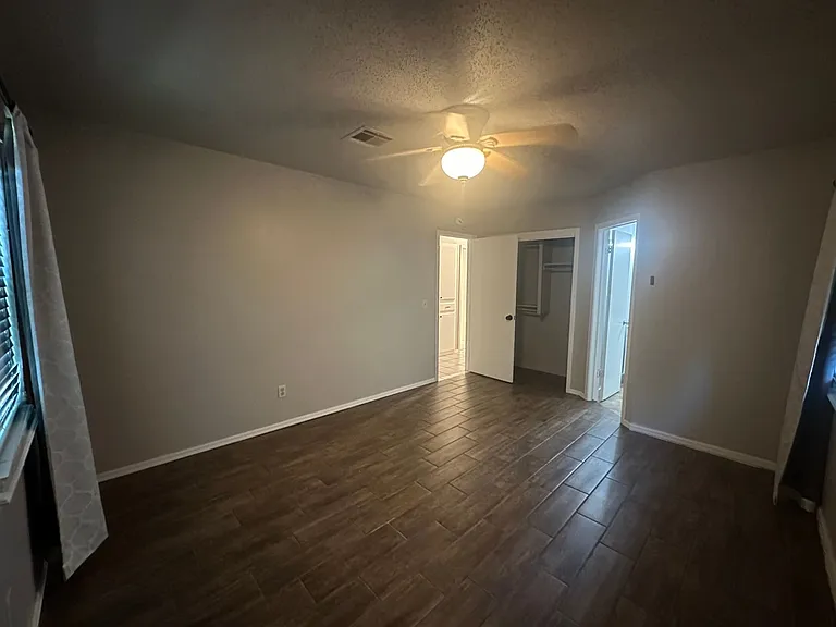 312 S Avery Dr — Photo 57