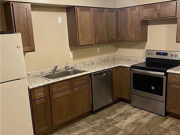 5th image of 46037-212 215 Rufus Bankston Rd