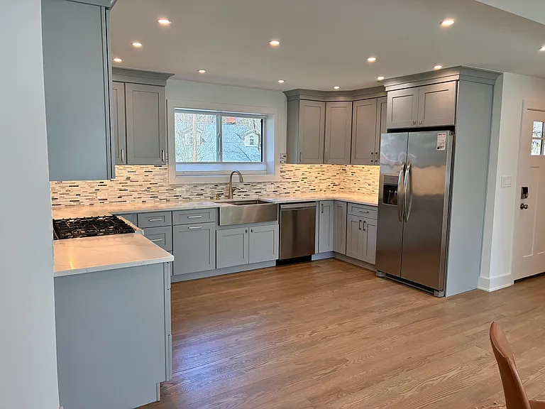 405 Calvin Ln #1 — Photo 9