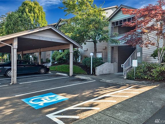2nd image of 10825 SE 200th St #206