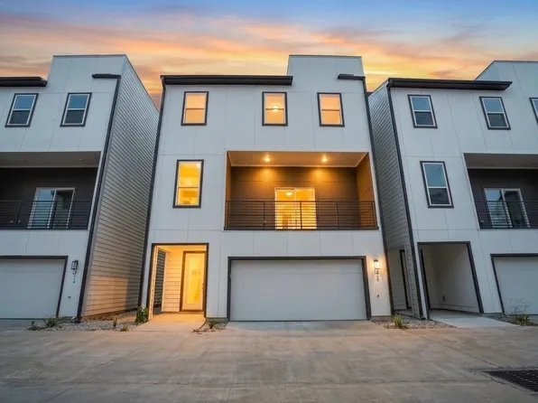 4704 Thornton Views Rd, Houston, TX 77018