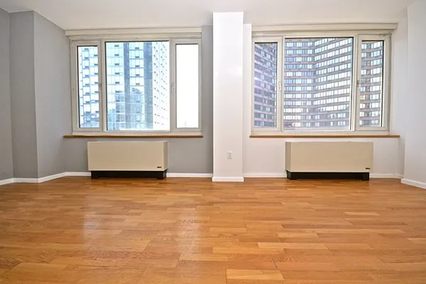 Rented by Corcoran | media 6