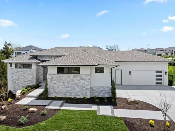 13719 Alhambra St, Leawood, KS 66224