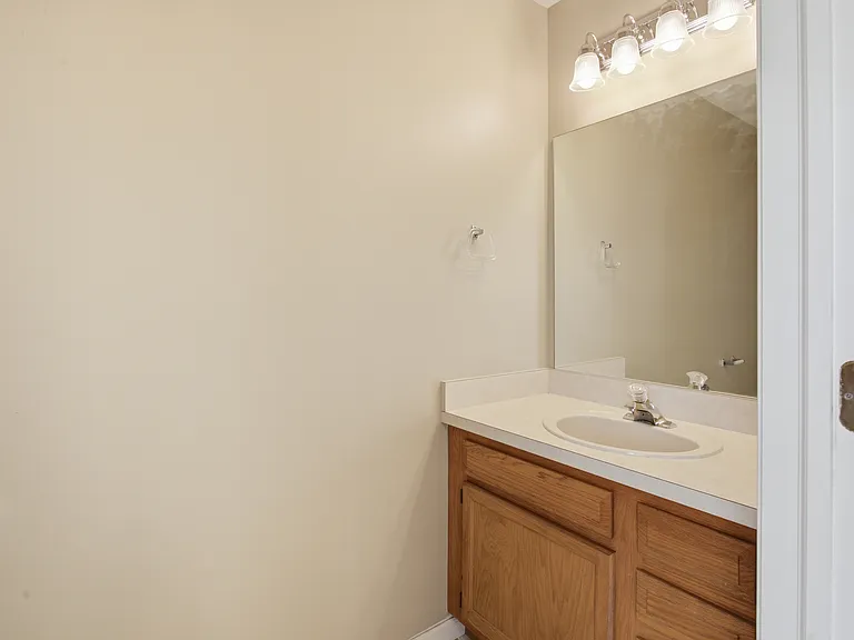4118 Devon Rd — Photo 10