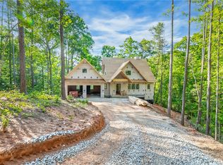 6 Featherstone Ct, Sunset, SC 29685