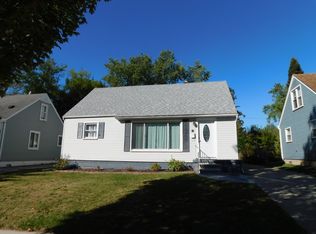 408 S Chocolay Ave, Clawson, MI 48017