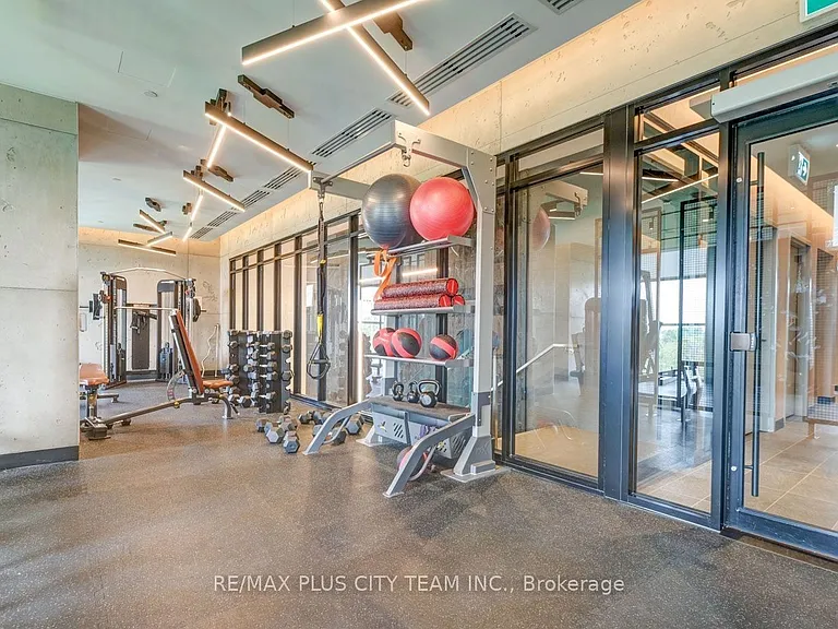 251 Manitoba St #501 — Photo 12