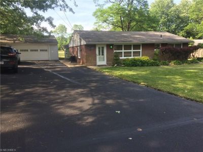 10962 Thwing Rd, Chardon, OH, 44024