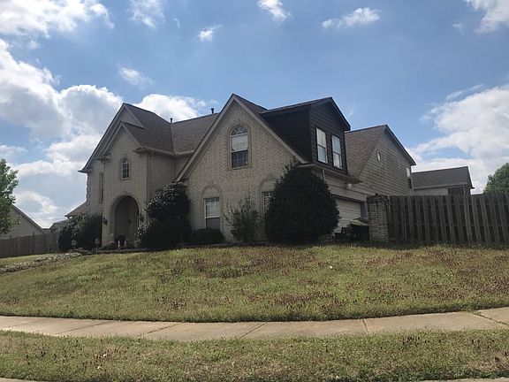2nd image of 4925 Gertrude Dr