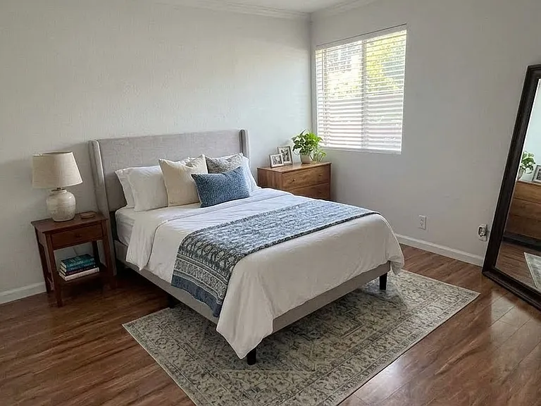 Master bedroom has ensuite bathroom