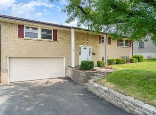 6140 Carnation Rd, Dayton, OH 45449