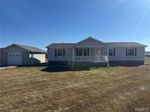 8524 Highway D, Bonne Terre, MO 63628