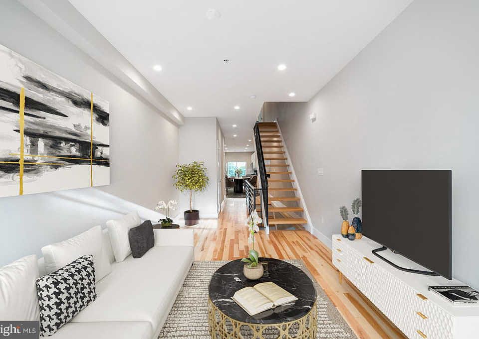 1st image of 1851 E Letterly St