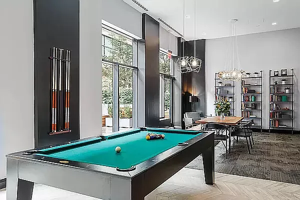 Rented by Compass | media 14