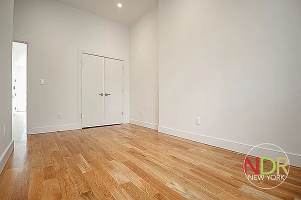 Rented by Next Door Realty NYC | media 20