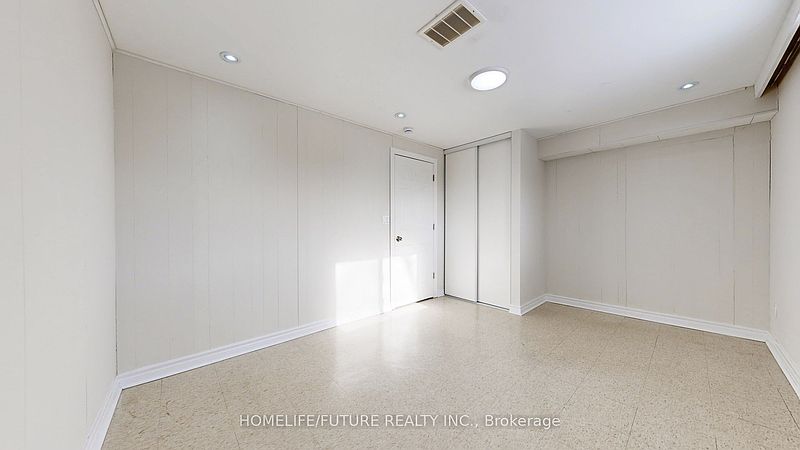 Toronto House for rent - 5 Bedrooms — photo 41