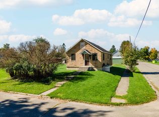 400 Brule Ave, Caspian, MI 49915