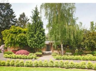 611 Iron Mountain Blvd, Lake Oswego, OR 97034