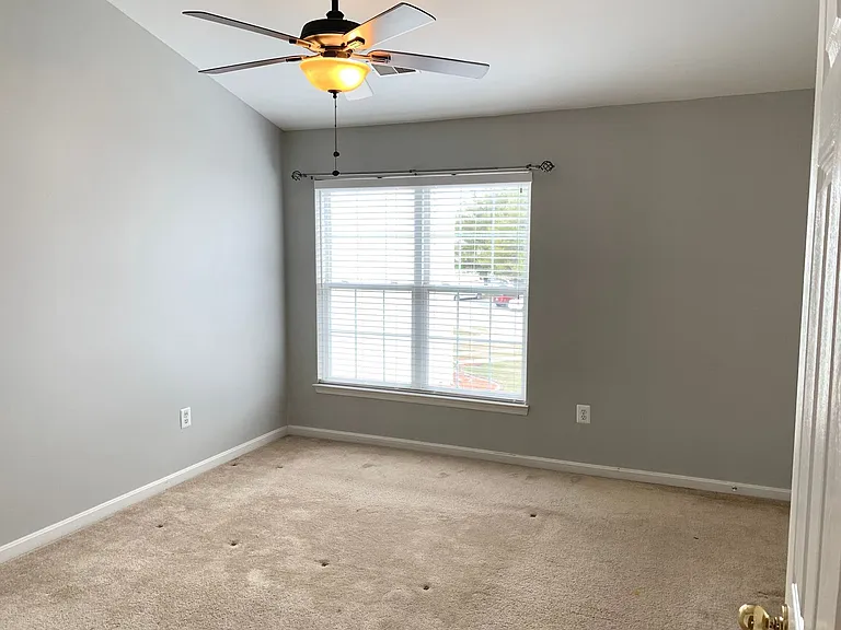 4 Putman Ct — Photo 20