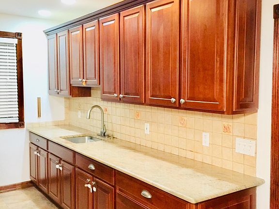 2nd image of 2066 E 12th St #1F