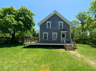 18 Mullin Hill Rd, Little Compton, RI 02837