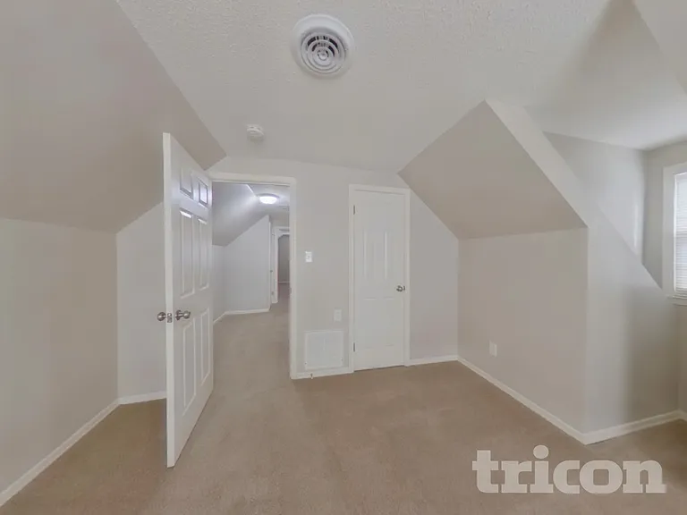 9033 Trailhead Ct — Photo 10