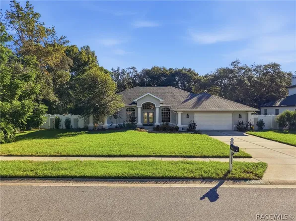 18636 Winding Oaks Blvd, Hudson, FL 34667